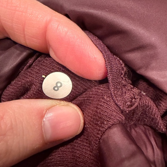Lululemon Layer Up Vest
Bordeaux Drama / Prep Red size 8 - Picture 11 of 12